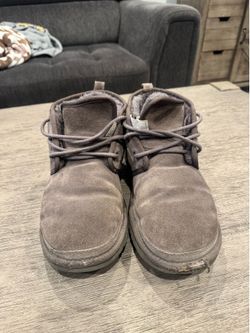 Men Uggs Size 11