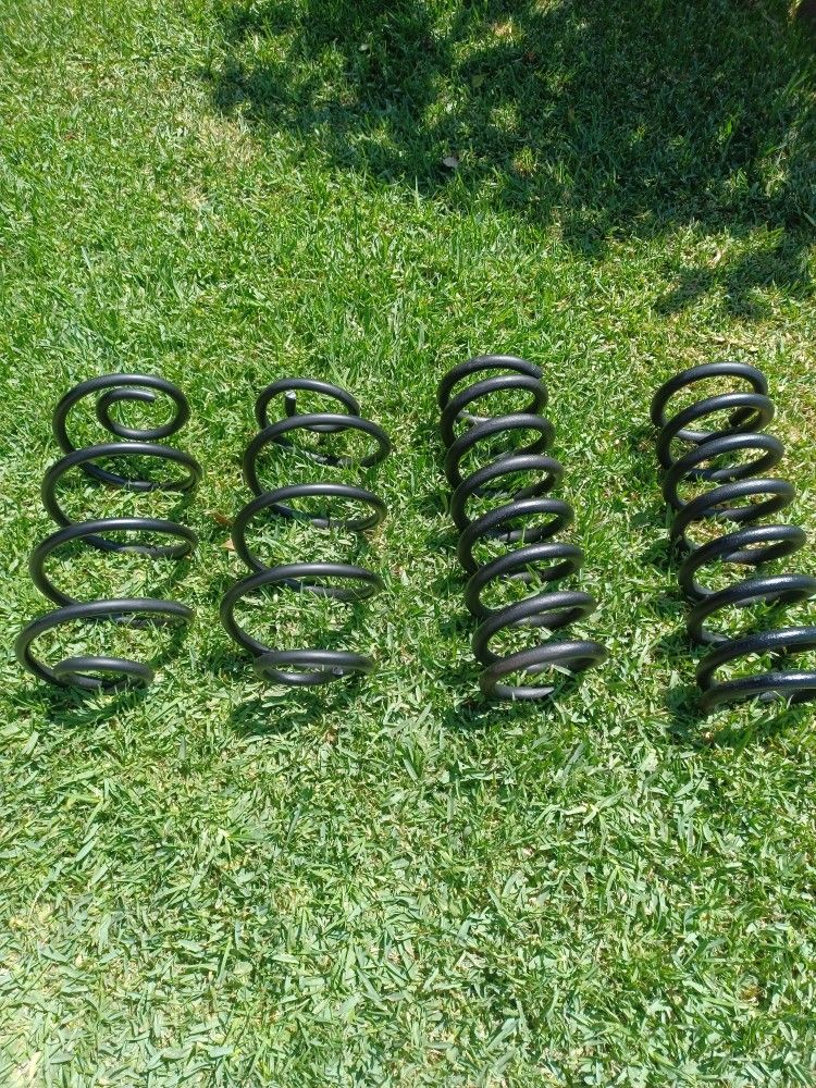 Gbody 1(contact info removed) Springs