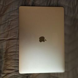 Apple MacBook Pro 2017 Model A1707