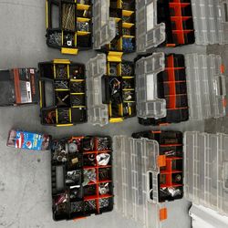 Herramientas Cajas Tornillos 🔩  All For 40$