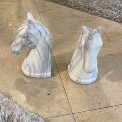 Hollow Horse Head Bookends
