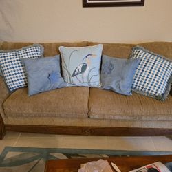 Craft Master Sofa