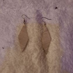 Sterling silver diamond shaped chainmail earings