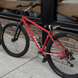 Red 27.5 Bomma 