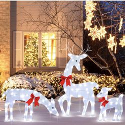 weillsnow Reindeer Christmas Decoration Lights Up Deer Family, 3-Piece Set 2D Waterproof Plug in Reindeer for Yard Patio Lawn Garden Party Decor