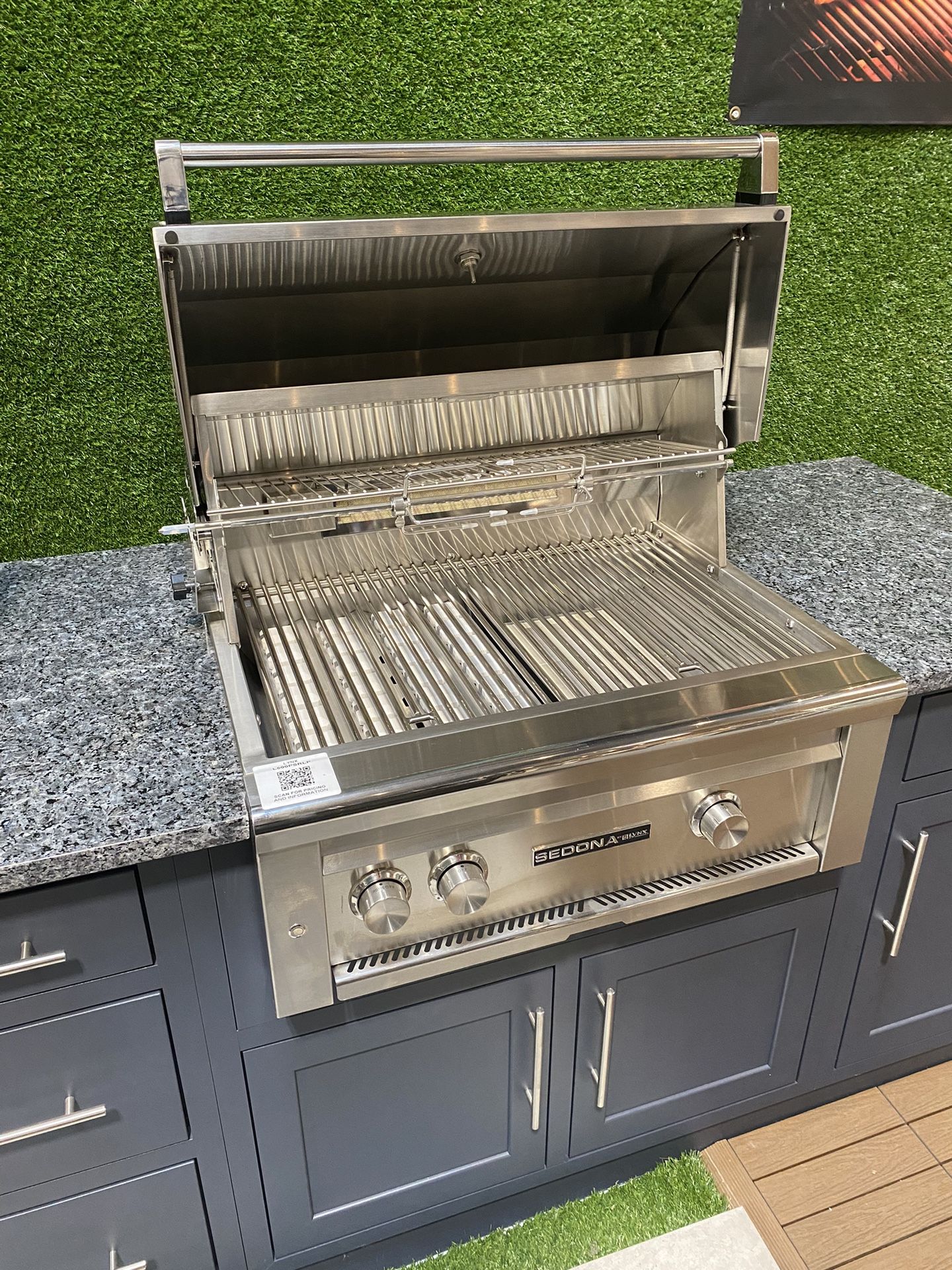 Stainless Steel 30” Built In Sedona Grill