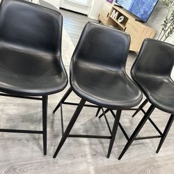 Black Counter Stools 