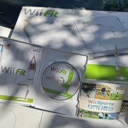 Brand New Wii Fit Balance Board + Games 