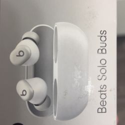 Beats/Apple Earbuds Brand New