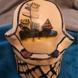 Ceramic Chair Ashtray 