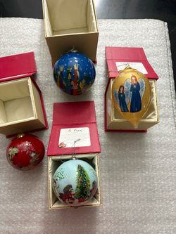 Pier 1 Li Bien 2025 ornament Bundle