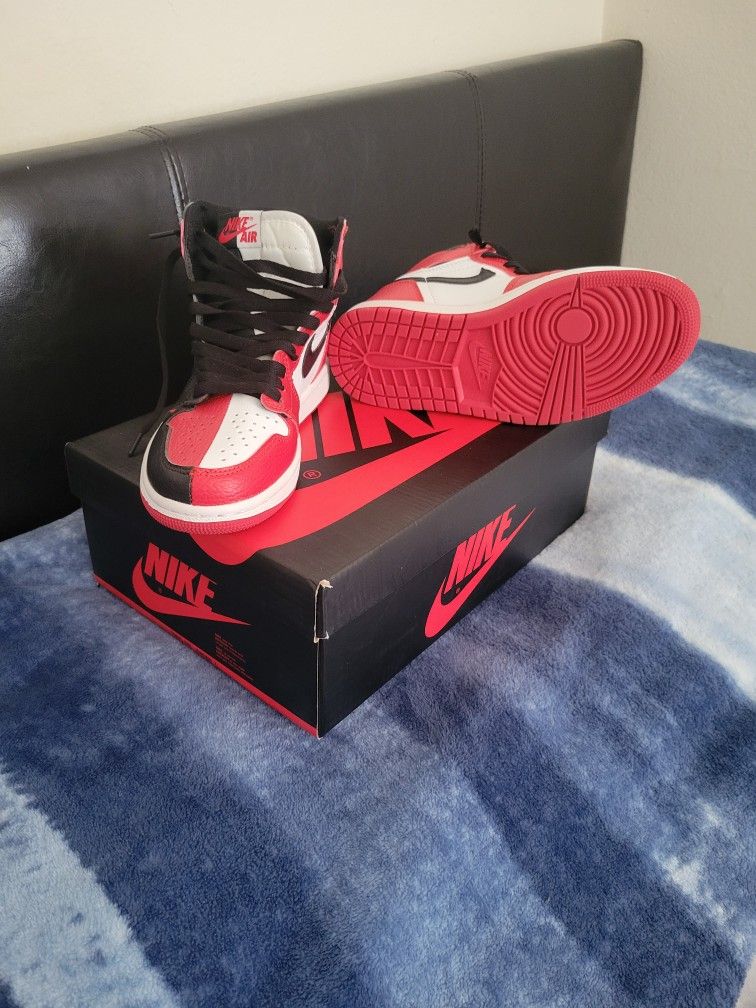 Jordan 1 Size 5 For WOMEN