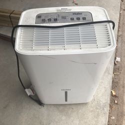 Dehumidifier 