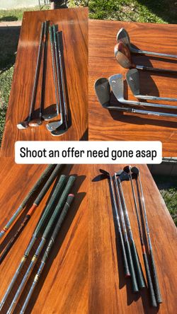 Golf Club That I Don’t Use No More Take All 5 Clubs For 80$