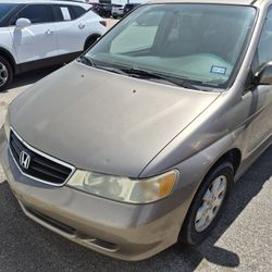2004 Honda Odyssey 