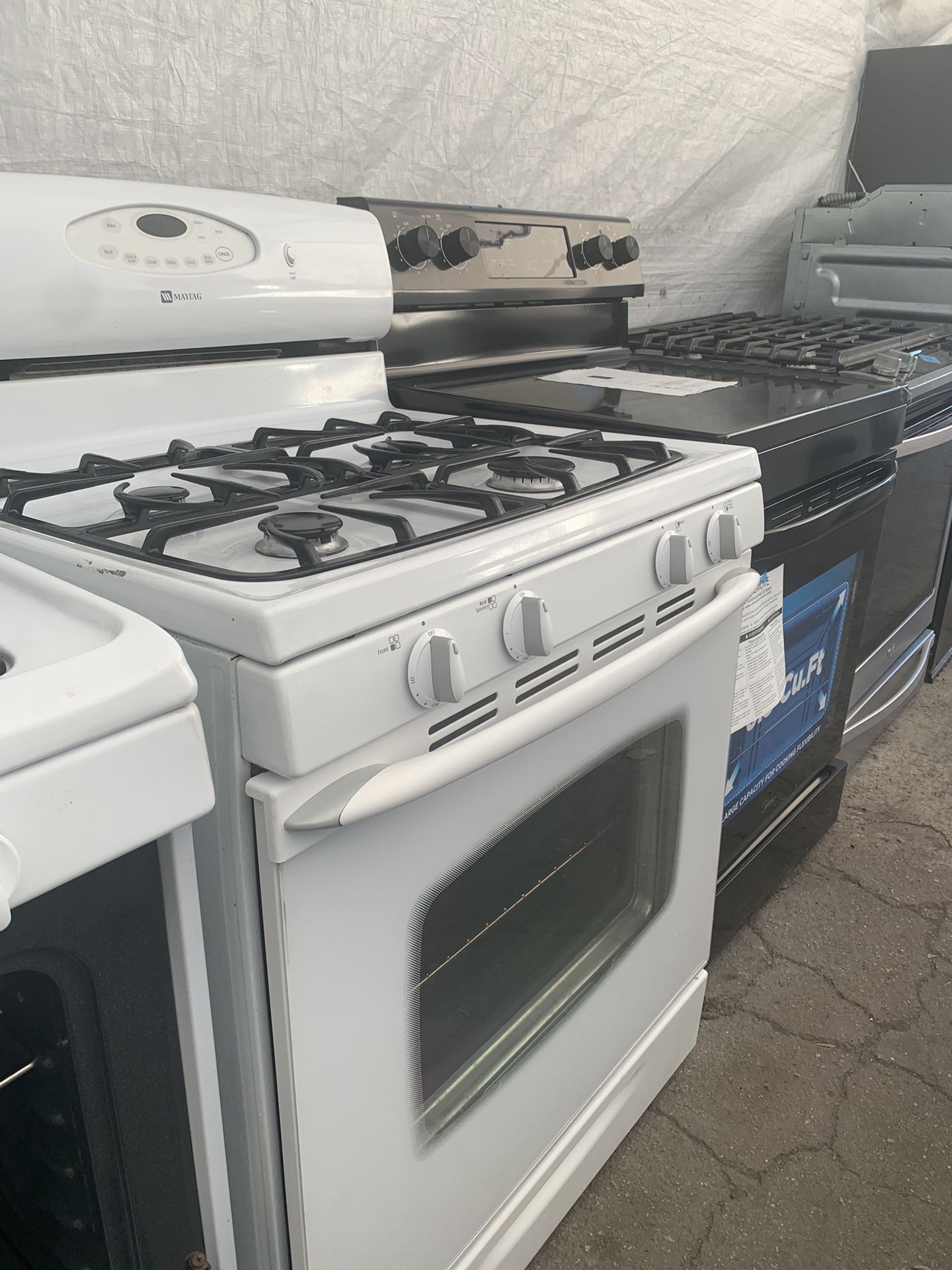 Need a Refrigerator, Stove, Washer Or Any Appliances We Can Help! 