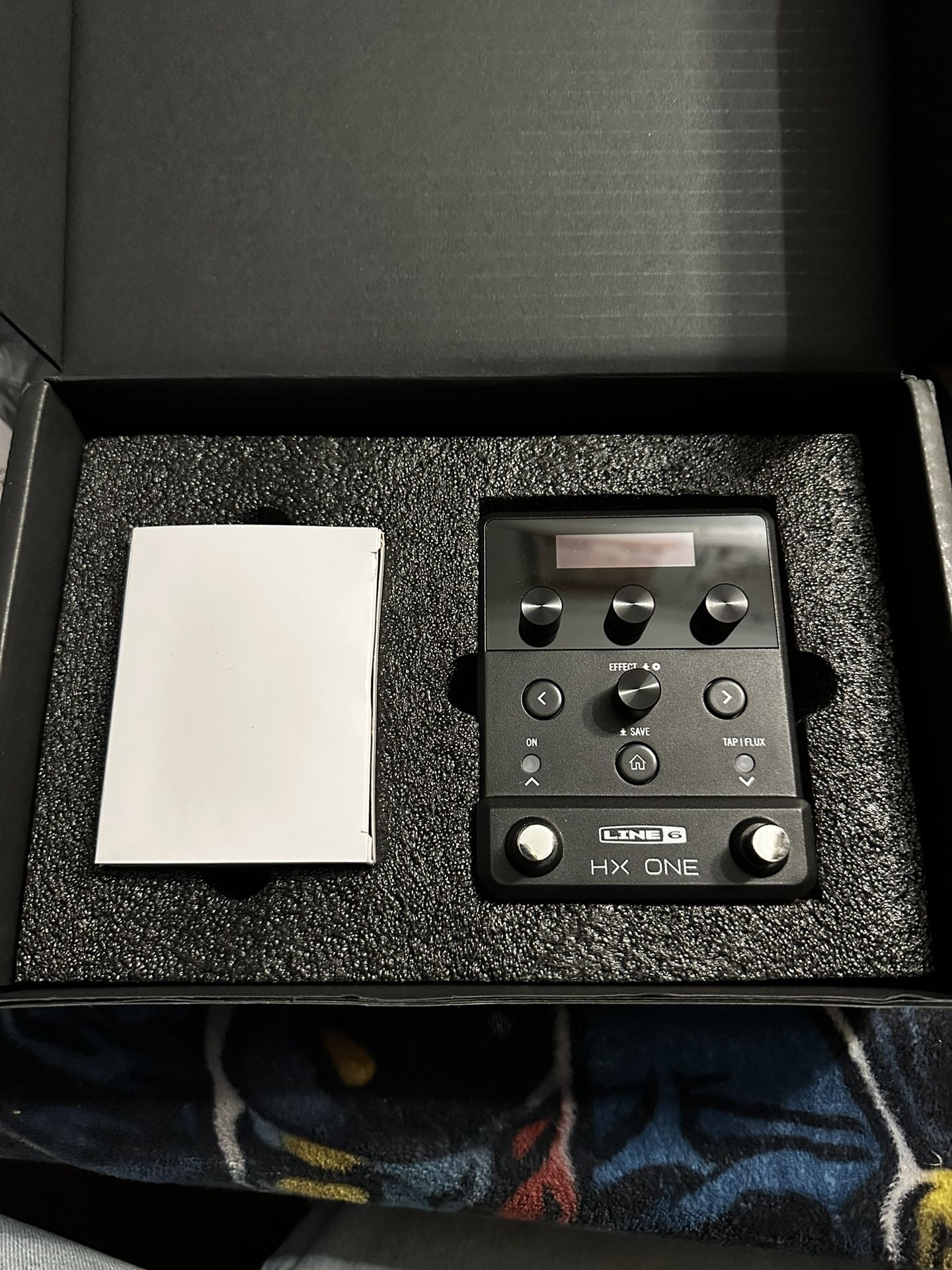 Line 6 HX One Guitar Multi-effects Pedal