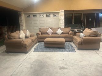Free Delivery 🚚 Brown Couch Set/ Sala Color Cafe