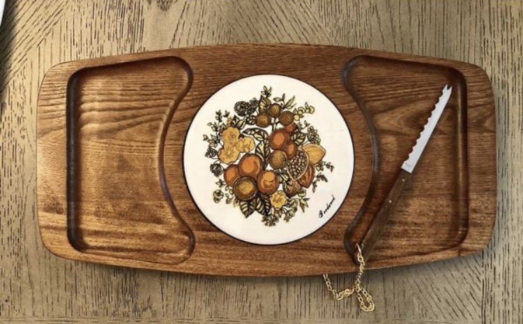 Never used Vintage MCM Goodwood Japan Teak Wood 16” cheese platter