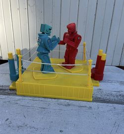 Vintage Rock Em Sock Em Robots