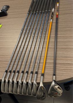 Golf club set OPEN TO TRADES