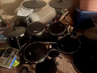 Alesis DM10 E Drum Kit 