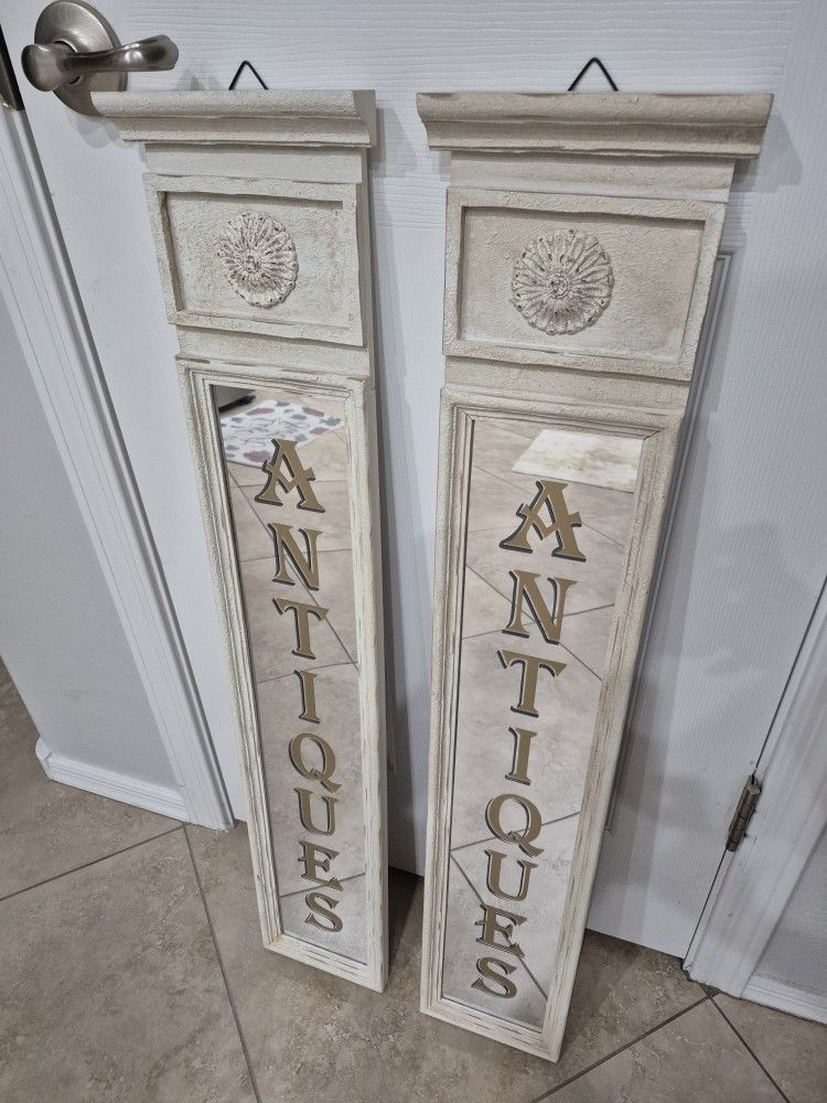2 Shabby Chic Mirrored Antiques Wall Decors