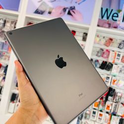 iPad 8th gen 128gb WiFi