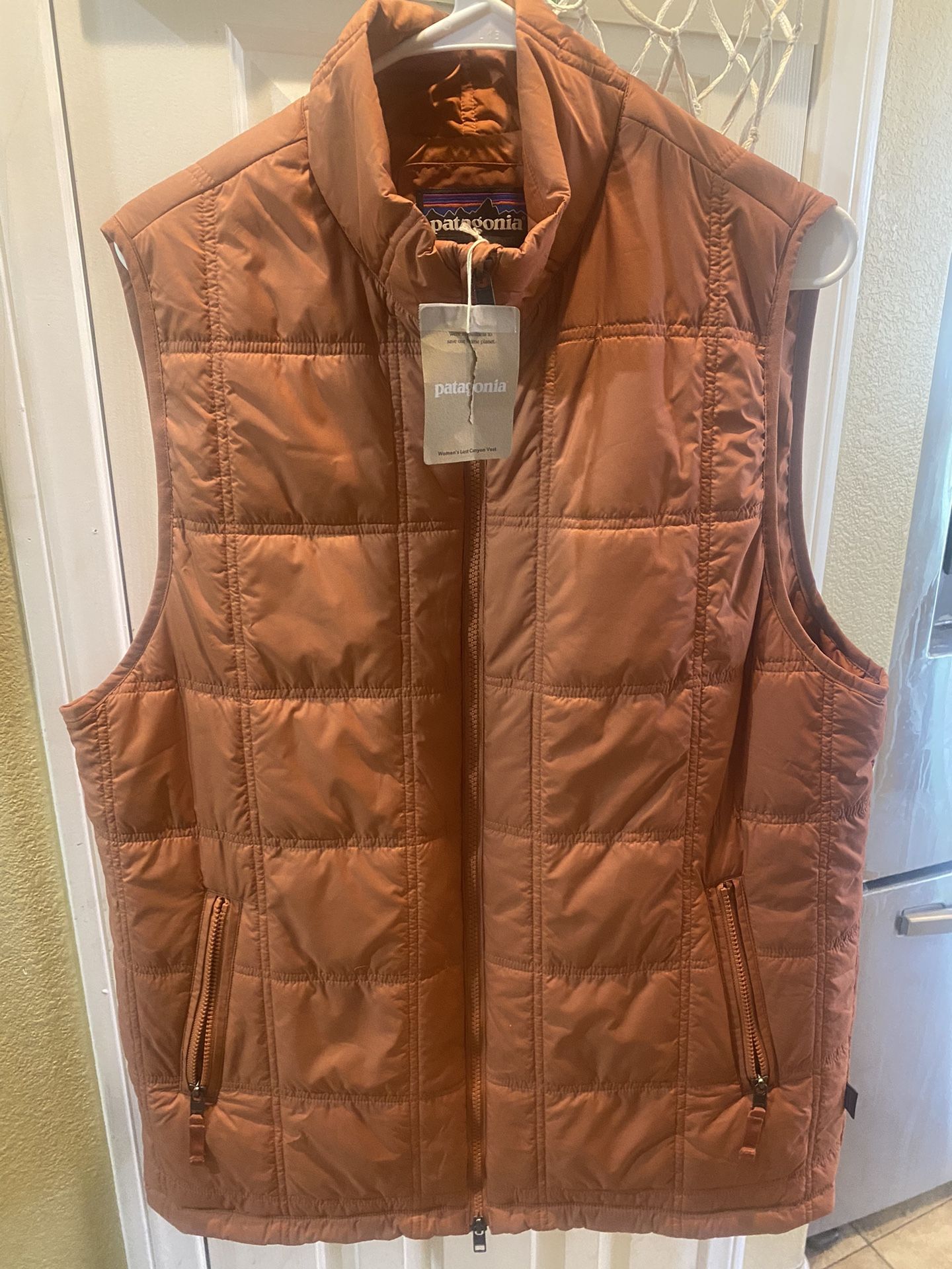 Patagonia insulated Vest Womans Large 