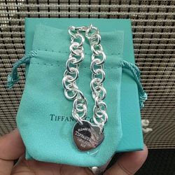 Tiffanhy Bracelet for women