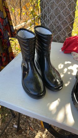 Black Rain Boots