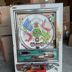 vintage antique 1976‘s Maruhon Pachinko Game Machine