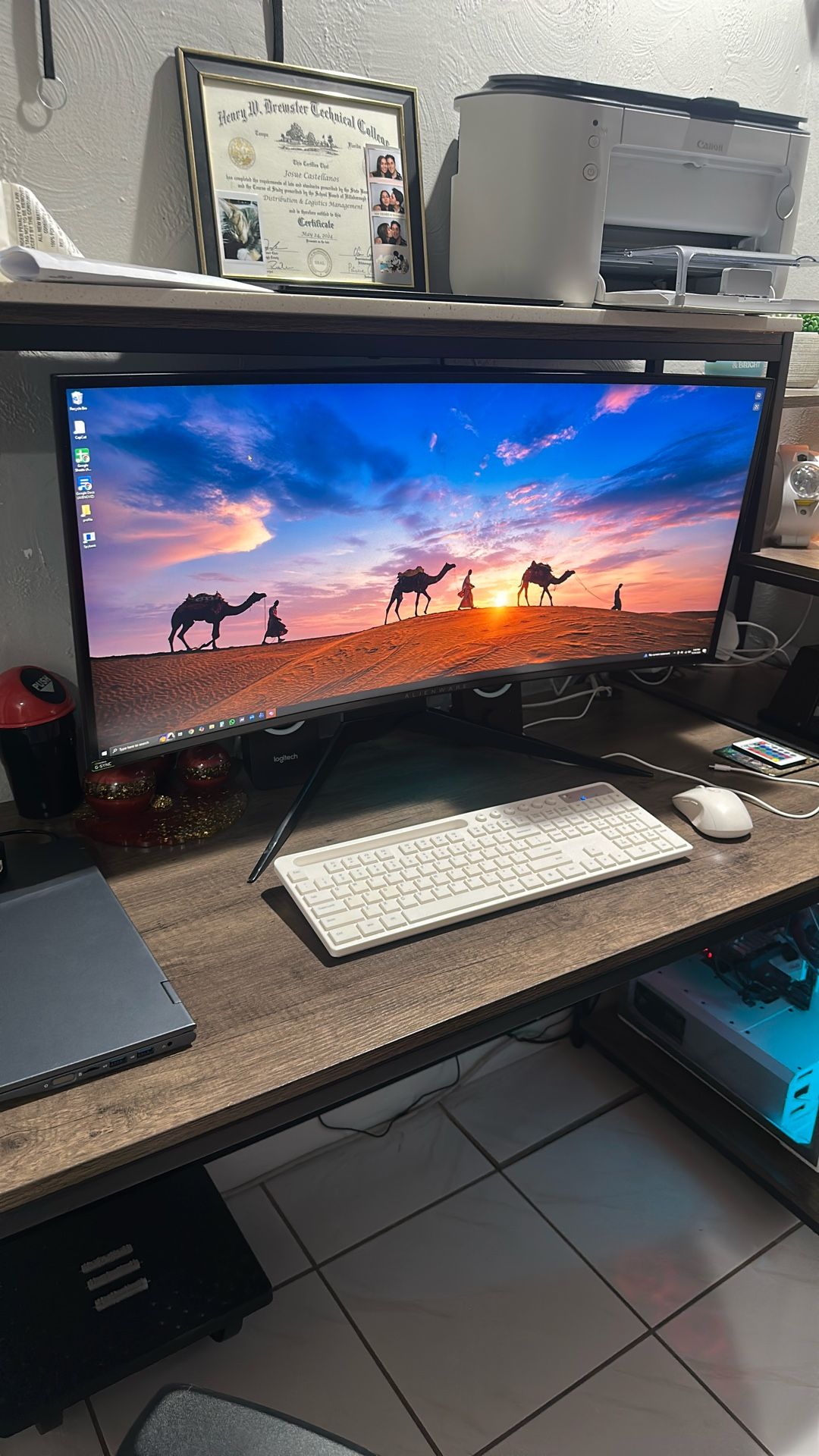 34inch Dell Alienware Gaming Monitor