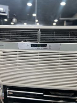 Frigidaire ac unit 28,000 btu