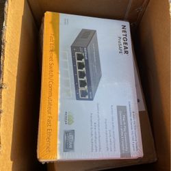 Netgear ProSafe FS105 Ethernet Switch