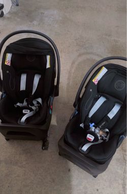 Baby car seat, bottle washer and formula pro w/ wifi