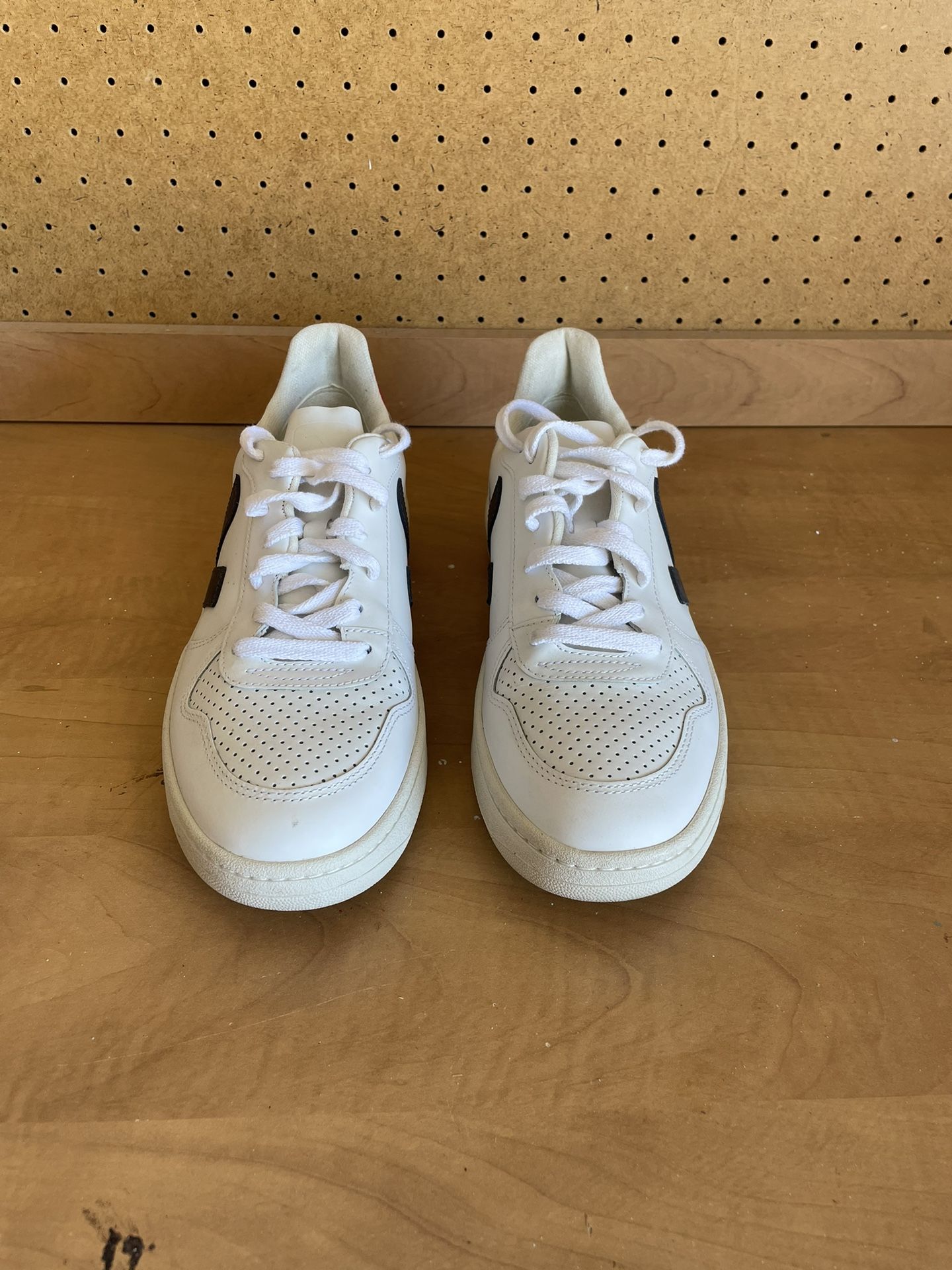 White Veja Shoes Size 10