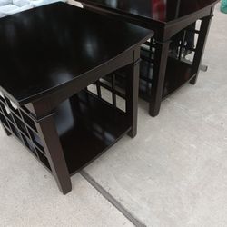 2 End Tables