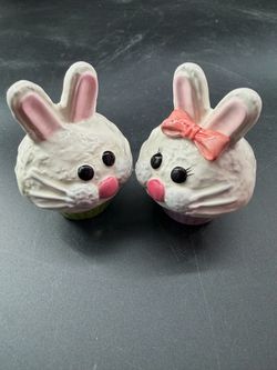 Adorable Ceramic Bunny Cupcake Salt and Pepper Shakers