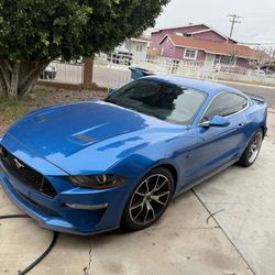 2019 Ford Mustang