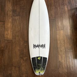 RUMANER SURFBOARD  5’9” x 18.15 x 2.20