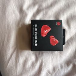 Beats Studio Buds