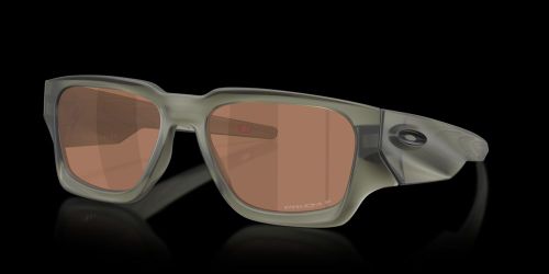 Oakley instigator-bronze lens