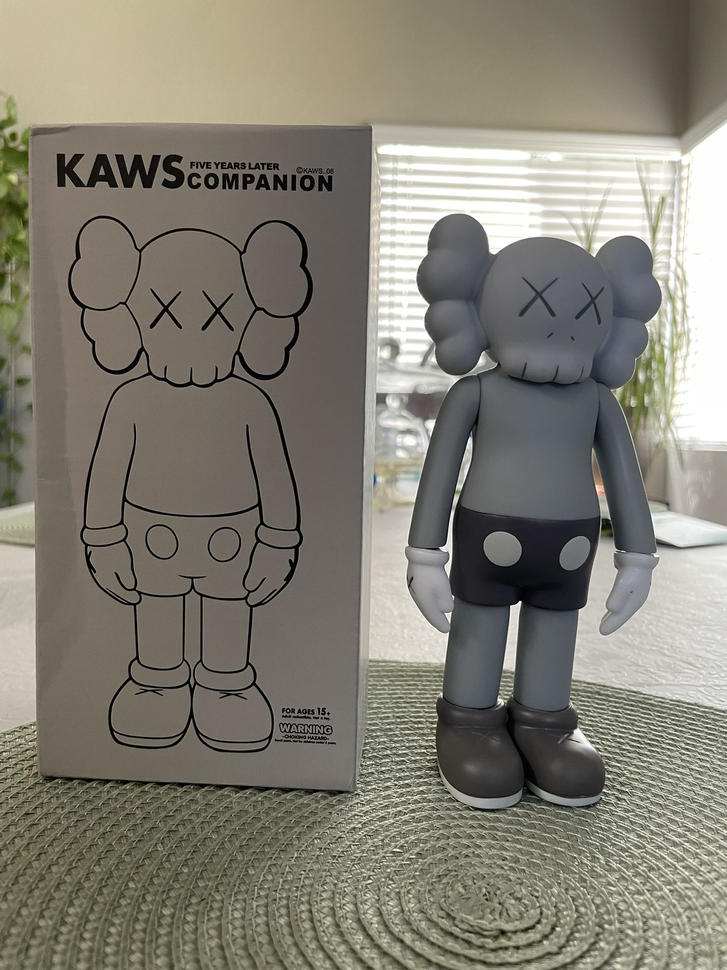 Kaws Figure 8in NEW