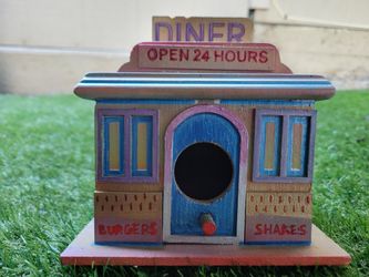 Custom Painted Birdhouse