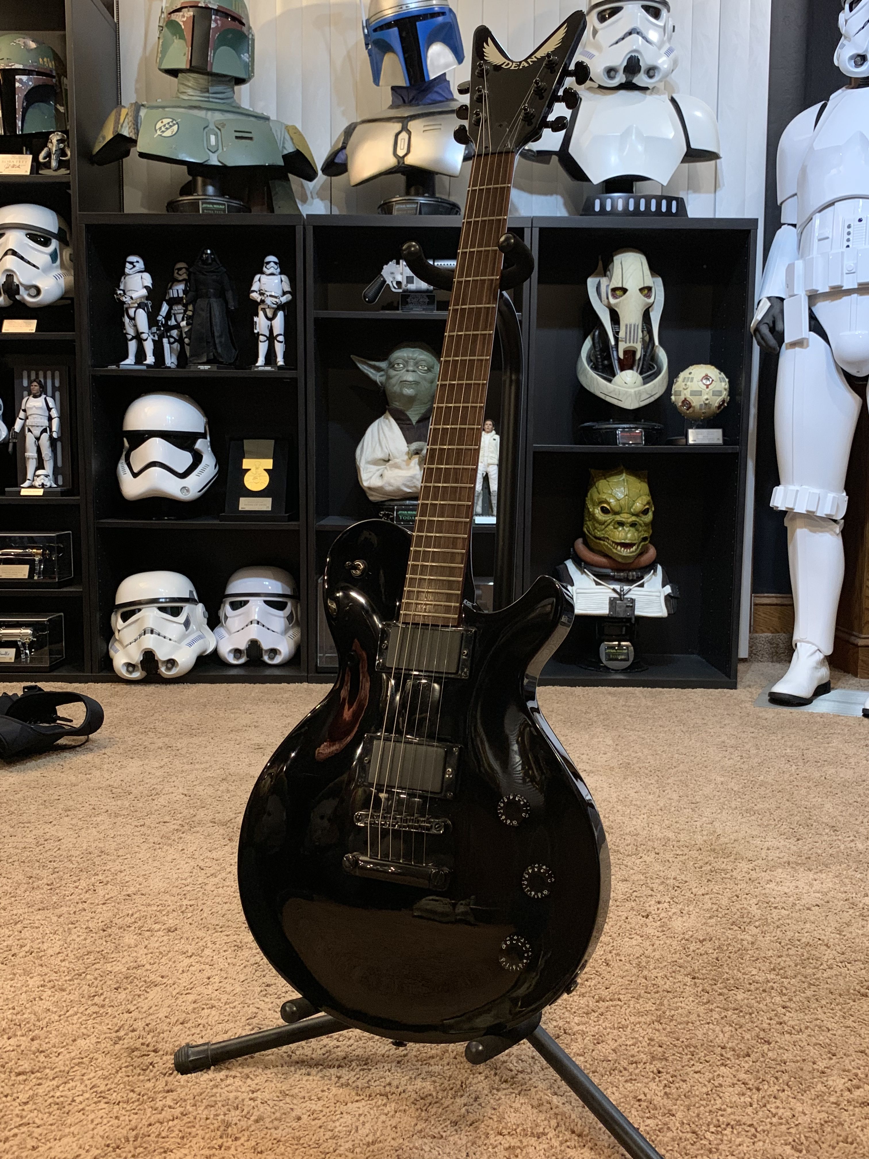 Dean Evo Noir with S3 Headstock - Electric Guitar