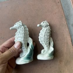 Seahorse Salt & Pepper Shakers 1986 Ceramic Beach Ocean Decor Five And Dime Inc