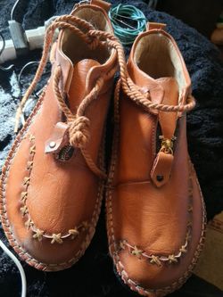 Genuine leather men's boot9.5