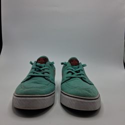 Like new Nike Stephan Janoski size 10  615957-300