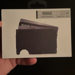 Black leather ridge wallet